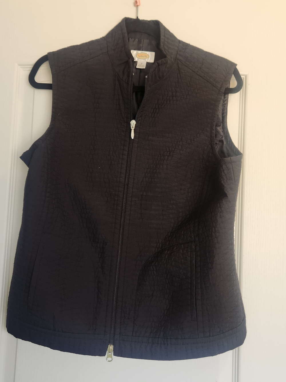 Talbots Quilted Sleeveless Vest in Black M Euc